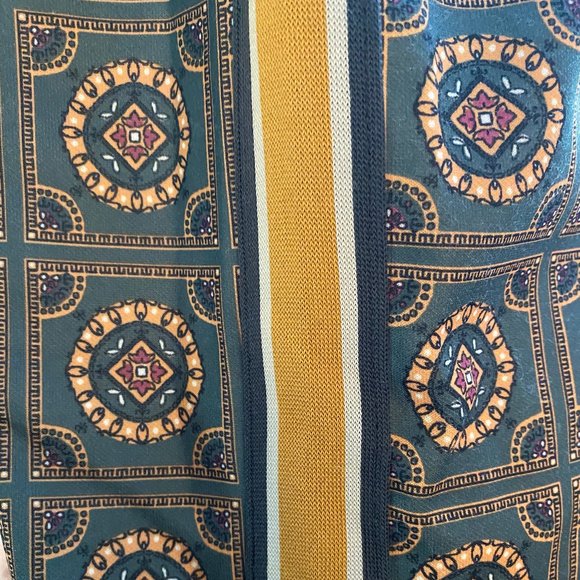 Urban Outfitters Printed Sweat Pants Size XL - Picture 2 of 4